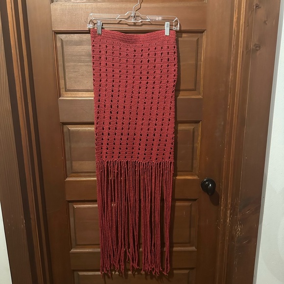 NWT Chasing Unicorns My Wild Love Crochet Skirt in Port Size S - Picture 2 of 8